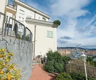 Pensjonat Nina La Spezia