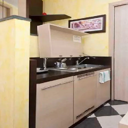 Konukevi Nina 3*