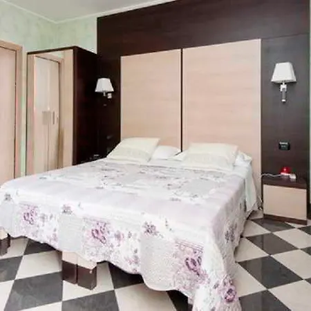 Nina Gasthuis 4*